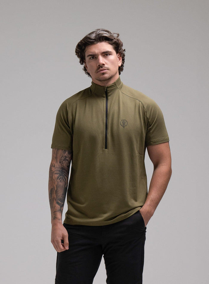 Jack Is 6ft 3" And Wears Size: L | Hem Studio Image Of Model Wearing Oryon Delta T-Shirt In Green (SS Model)