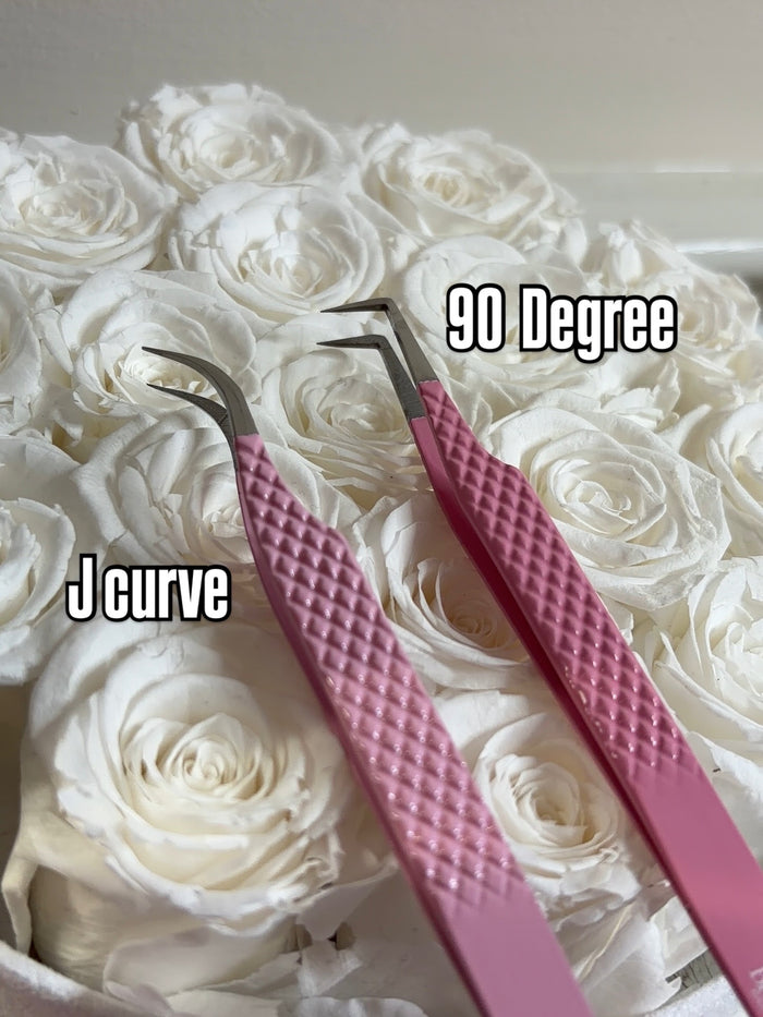 “Pinch Me” Tweezers🎀