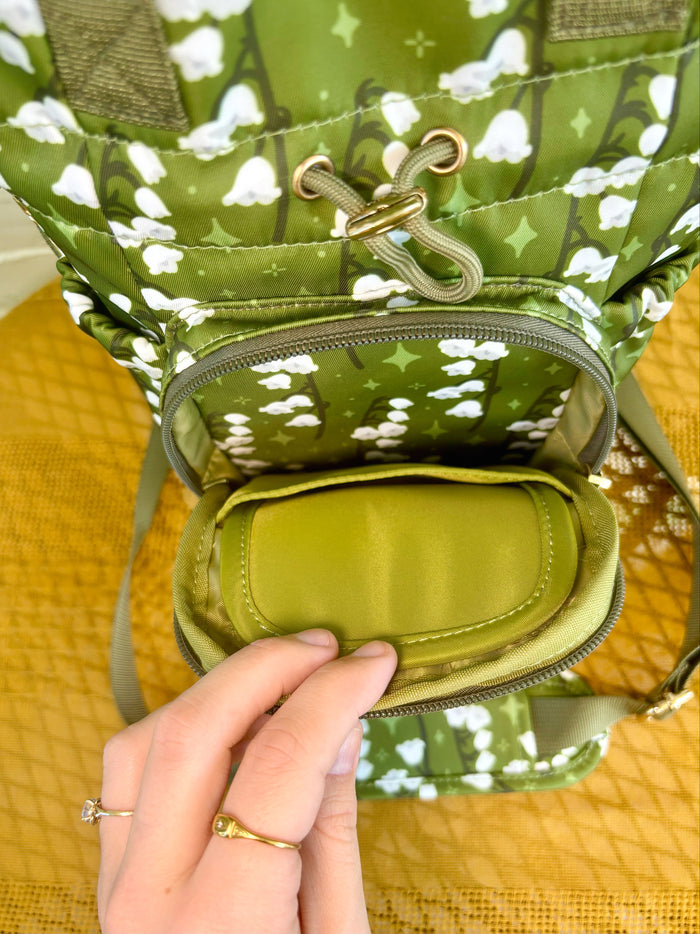 PRE-ORDER Large Lily of The Valley Ita Water Bottle Bag with Fidget Zipper Pull