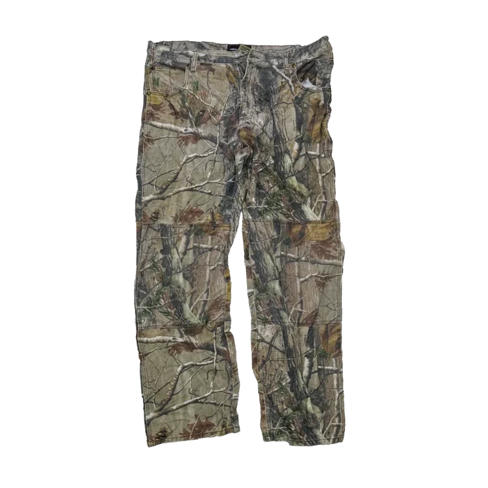 Realtree Camo Jeans - 38x32, Large - Army & Outdoors - Jeans