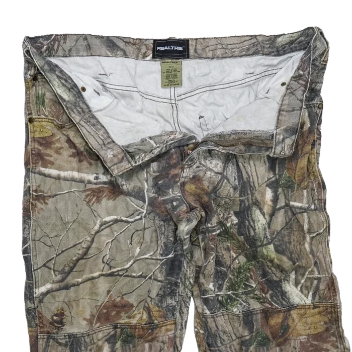 Realtree Camo Jeans - 38x32, Large - Army & Outdoors - Jeans