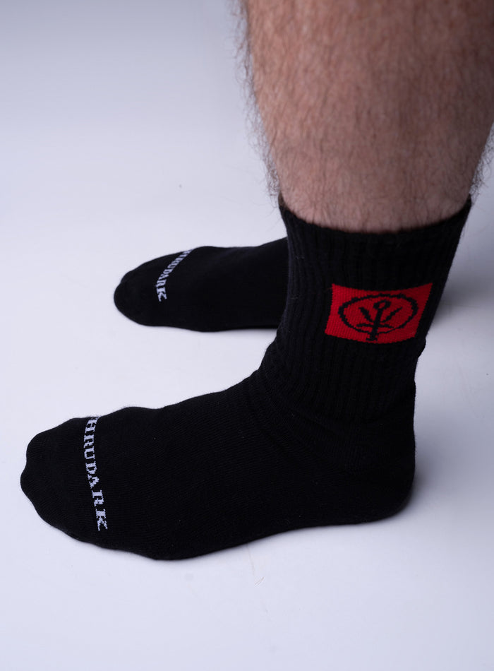 Studio Image Of Red Notice Crew Socks In Red Notice (SS Model)
