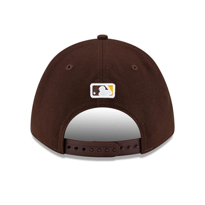This is a San Diego Padres MLB Player Replica Dark Brown 9FORTY M-Crown Adjustable Cap 4