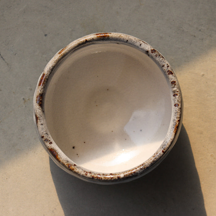Seiangama: Oni Shino Matcha Bowl オニ志野抹茶椀