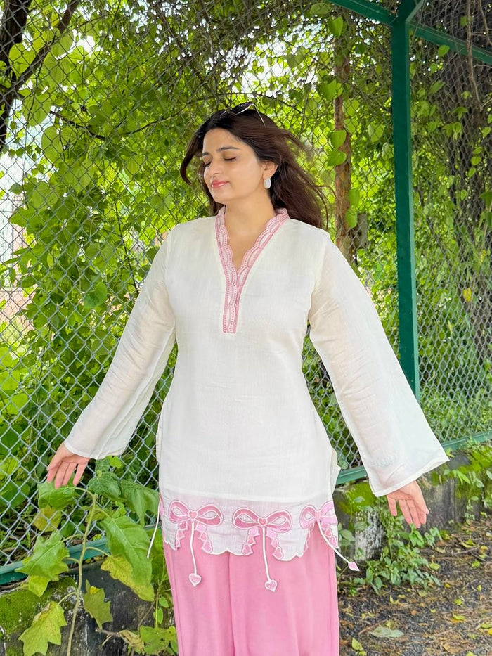 Stylish Serenity The Pink and White Duo