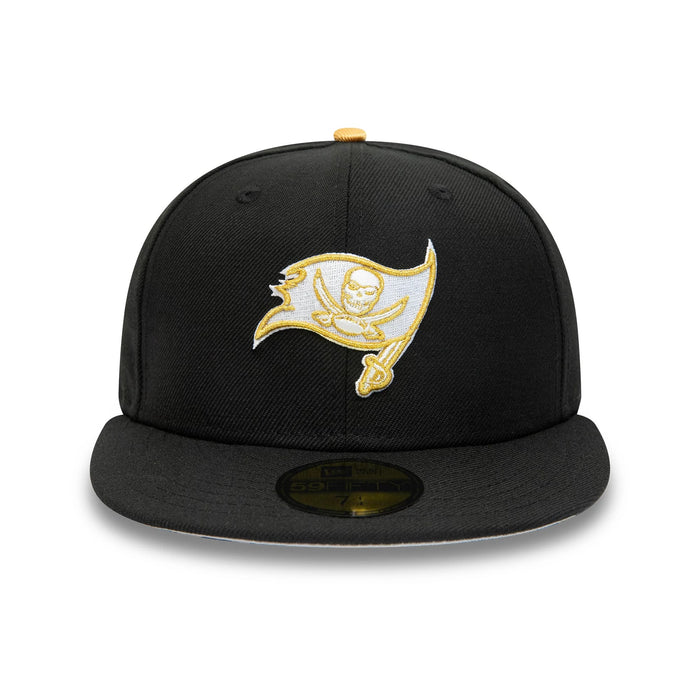 This is a Tampa Bay Buccaneers NFL Black 59FIFTY Fitted Cap 2