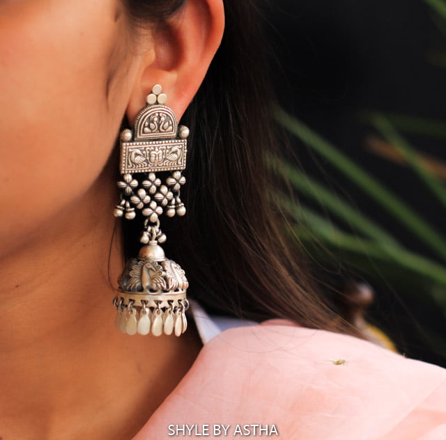 Tattva Jali ghughri Peacock Classic Jhumka