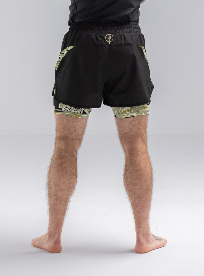 Staz Is 5ft 8" And Wears Size: S | Hem Studio Image Of Model Wearing Thrudark X Scramble No Gi Shorts In Obsidian Black (SS Model)