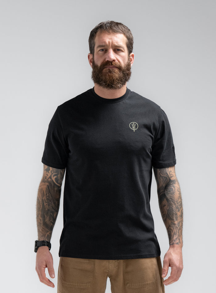 Louis Is 5ft 10" And Wears Size: M | Hem Studio Image Of Model Wearing Vader T-Shirt - Pen Y Fan In Obsidian Black (SS Model)
