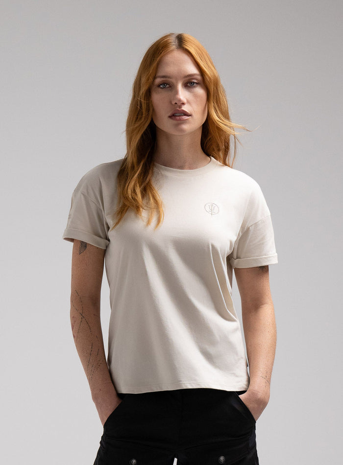Miki Is 5ft 8" And Wears Size: S | Hem Studio Image Of Model Wearing Valor T-Shirt In Stone (SS Model)