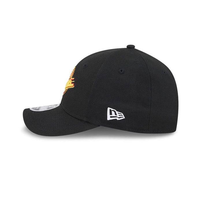 This is a Vancouver Canucks NHL Team Black 9FORTY M-Crown Adjustable Cap 5