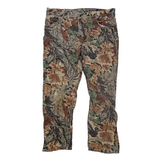 Wrangler Advantage Camo Jeans - 40x30, XLarge - Army & Outdoors - Jeans
